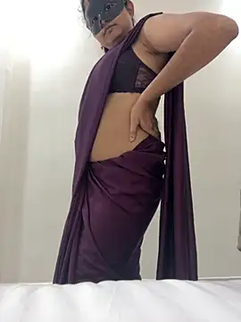 Snapshot of TeluguIshu_teen20 chatting on 11-26-25, 06:41 TeluguIshu teen20 online show from 11-26-25, 06:41