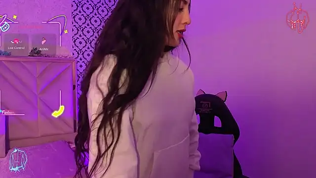 Ixchel tay online show from 03-18-26, 03:42