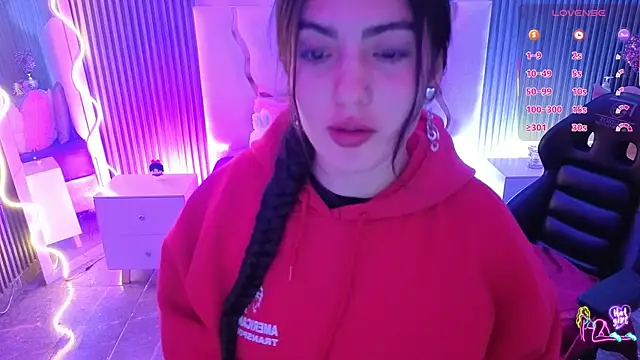Ixchel tay online show from 04-24-26, 03:19