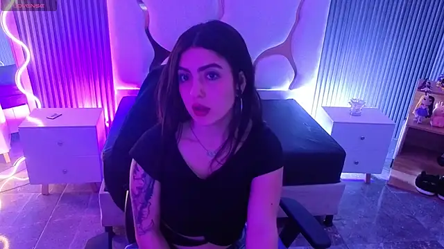 Ixchel tay online show from 07-17-26, 05:04