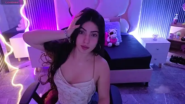 Ixchel tay online show from 05-07-26, 03:44