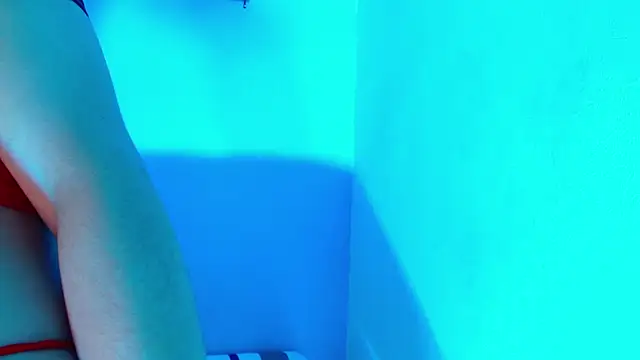 luna hawks online show from 12-16-25, 04:17