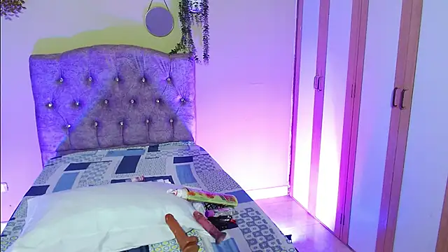 luna hawks online show from 10-03-25, 03:30