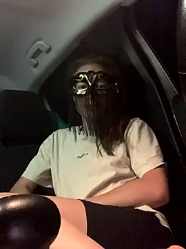 GoldenPussy1329 online show from 10-05-25, 06:31