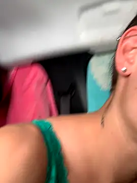 GoldenPussy1329 online show from 10-10-25, 02:18