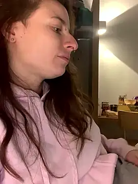 GoldenPussy1329 online show from 02-08-26, 07:33