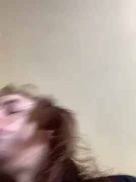 GoldenPussy1329 online show from 03-15-26, 12:01