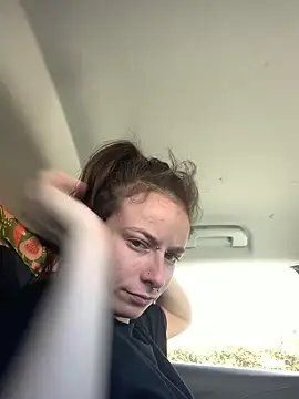 GoldenPussy1329 online show from 03-27-26, 02:07