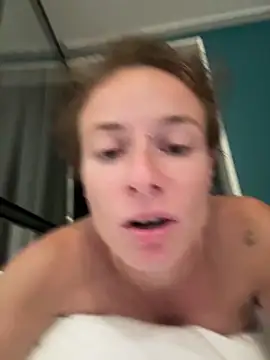 GoldenPussy1329 online show from 06-07-26, 08:58