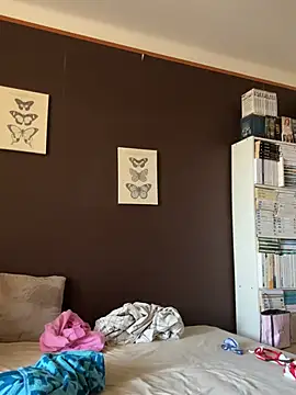 GoldenPussy1329 online show from 06-27-26, 01:28