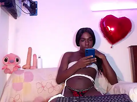 taylor hot85 online show from 10-09-25, 02:34