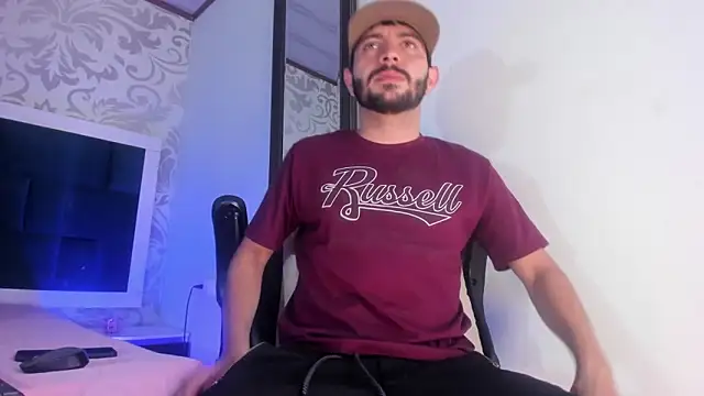 VynnyBlacke  online show from 04-21-26, 01:50