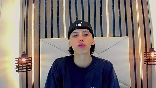thaigo twink38 online show from 08-10-26, 04:41