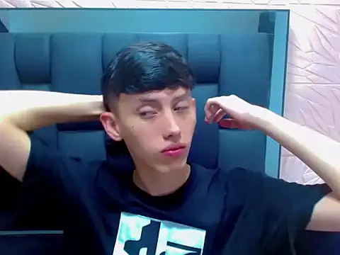 thaigo twink38 online show from 12-20-25, 07:11