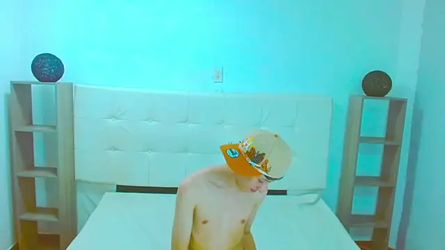 thaigo twink38 online show from 11-30-25, 10:54