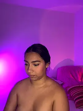 Sofi Booty07 online show from 10-19-25, 11:40