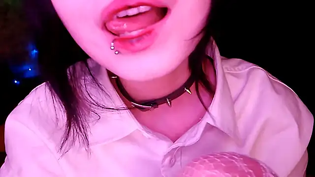 Beeping Creature online show from 10-20-25, 06:08