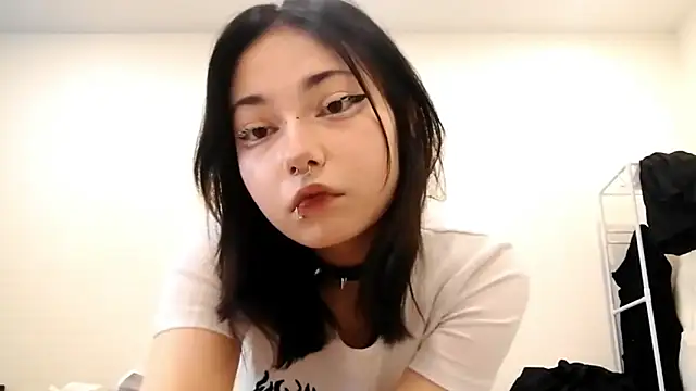 Beeping Creature online show from 10-12-25, 09:21