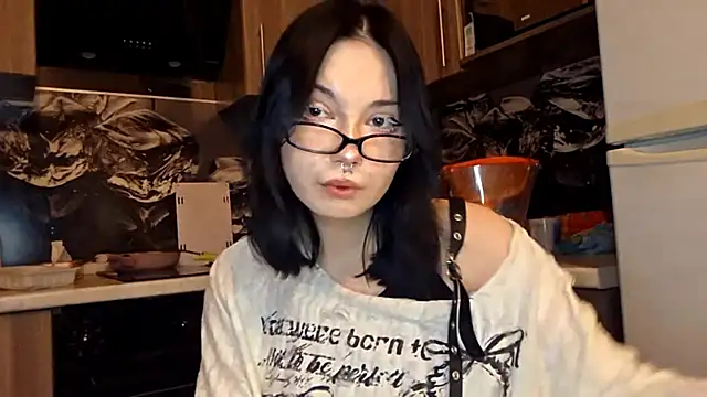 Beeping Creature online show from 02-11-26, 04:51