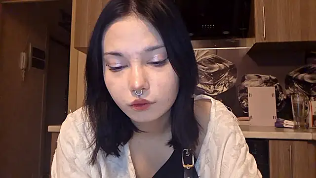 Beeping Creature online show from 01-18-26, 01:03