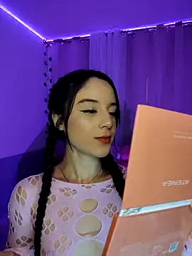 tamara vald online show from 10-12-25, 08:43