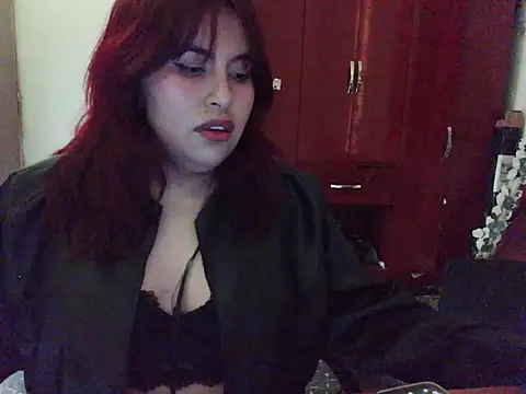 Snapshot of mango_blu chatting on 07-19-26, 05:38 mango blu online show from 07-19-26, 05:38