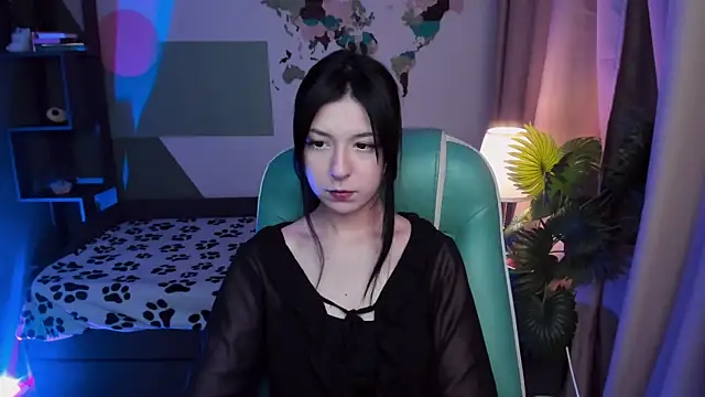 Snapshot of Azaliya_Haze chatting on 12-03-25, 05:19 Azaliya Haze online show from 12-03-25, 05:19