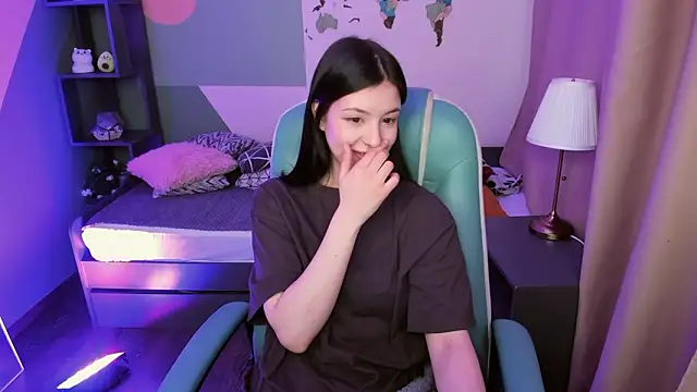 Azaliya Haze online show from 02-20-26, 05:26