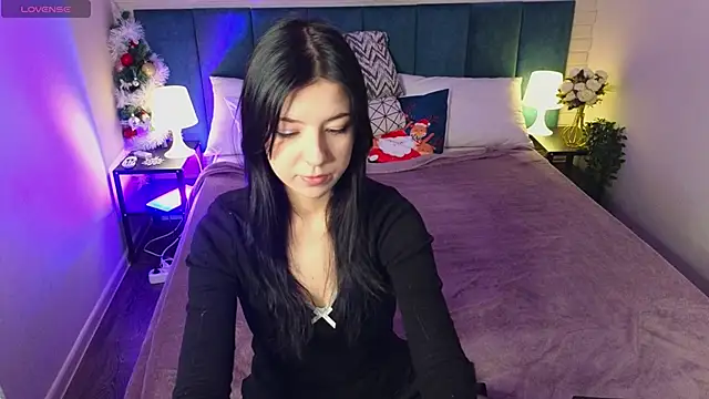 Snapshot of Azaliya_Haze chatting on 01-11-26, 05:36 Azaliya Haze online show from 01-11-26, 05:36