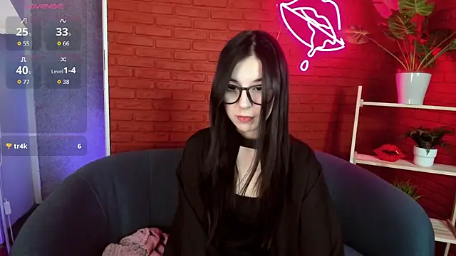 Snapshot of Azaliya_Haze chatting on 10-08-25, 03:35 Azaliya Haze online show from 10-08-25, 03:35