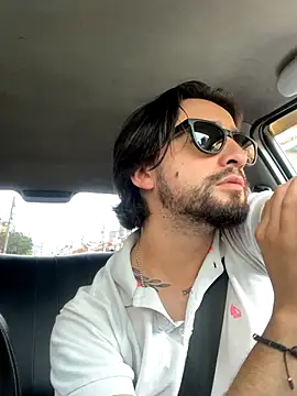 maximusdominus26 online show from 10-13-25, 08:43