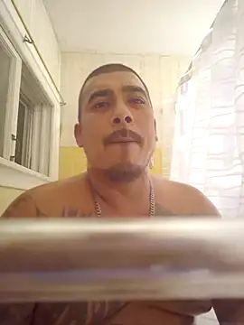 Snapshot of Nativeking32 chatting on 09-30-25, 02:17 Nativeking32 online show from 09-30-25, 02:17