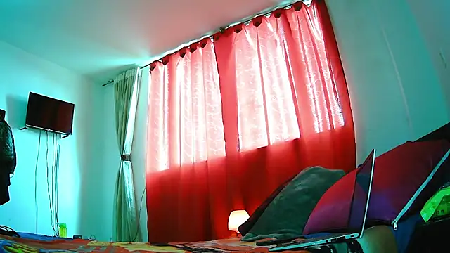 MissAsly online show from 10-29-25, 05:34