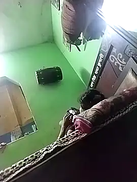 RED Queen 6 online show from 10-02-25, 04:43