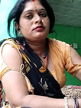 Snapshot of Na_shreya chatting on 10-21-25, 11:31 Na shreya online show from 10-21-25, 11:31