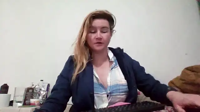 vagimosa online show from 11-17-25, 07:45