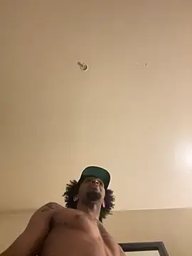 thefreakscomeoutatnight online show from 10-16-25, 03:48