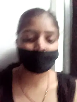 Snapshot of RANI_747 chatting on 10-13-25, 03:57 RANI 747 online show from 10-13-25, 03:57