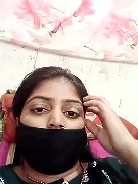Snapshot of RANI_747 chatting on 10-22-25, 01:49 RANI 747 online show from 10-22-25, 01:49