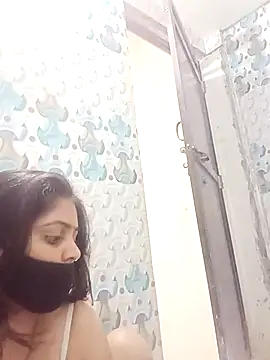 Snapshot of RANI_747 chatting on 10-17-25, 11:45 RANI 747 online show from 10-17-25, 11:45
