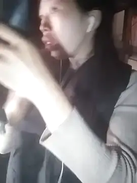 Khanhu xx online show from 12-19-25, 01:31