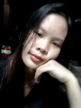 Snapshot of Tuelam_xx chatting on 10-09-25, 05:19 Tuelam xx online show from 10-09-25, 05:19