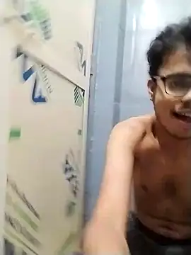 sexybobby13 online show from 02-10-26, 10:58