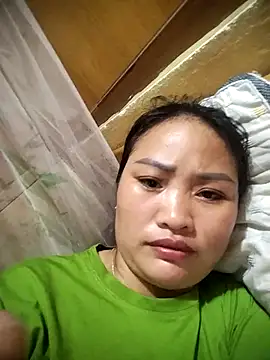 Snapshot of Liu30 chatting on 10-05-25, 08:16 Liu30 online show from 10-05-25, 08:16