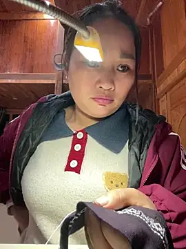 Snapshot of Liu30 chatting on 01-14-26, 12:53 Liu30 online show from 01-14-26, 12:53