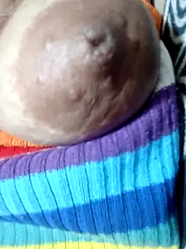 Hotmommax online show from 04-07-26, 10:44