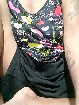 Hotmommax online show from 10-06-25, 06:19