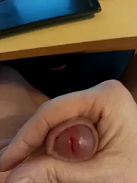 Snapshot of SugaryFinder1 chatting on 02-21-26, 02:52 SugaryFinder1 online show from 02-21-26, 02:52