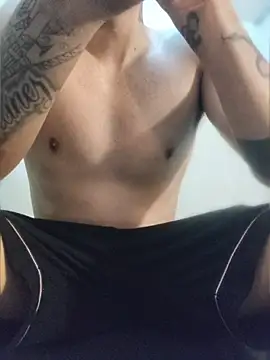 Tucloroformosexxx online show from 05-27-26, 12:34