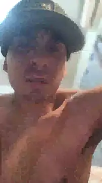 Tucloroformosexxx online show from 05-28-26, 10:43